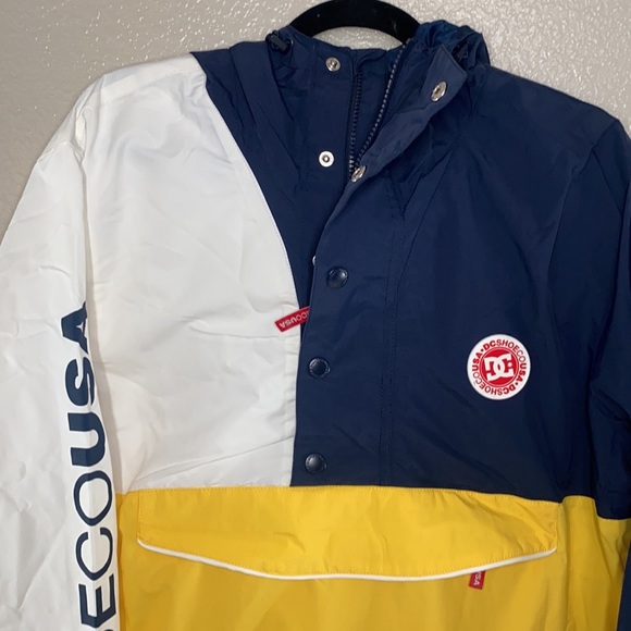 DCSHOECOUSA Mens Wind-Breaker Hoodie Polyester Blend Size Large NWT - Picture 5 of 6